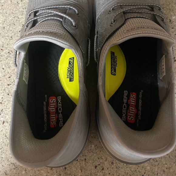 Skechers Men’s Delson 3.0 Gray Hands Free Slip on Sneakers Size 12 - Picture 8 of 11
